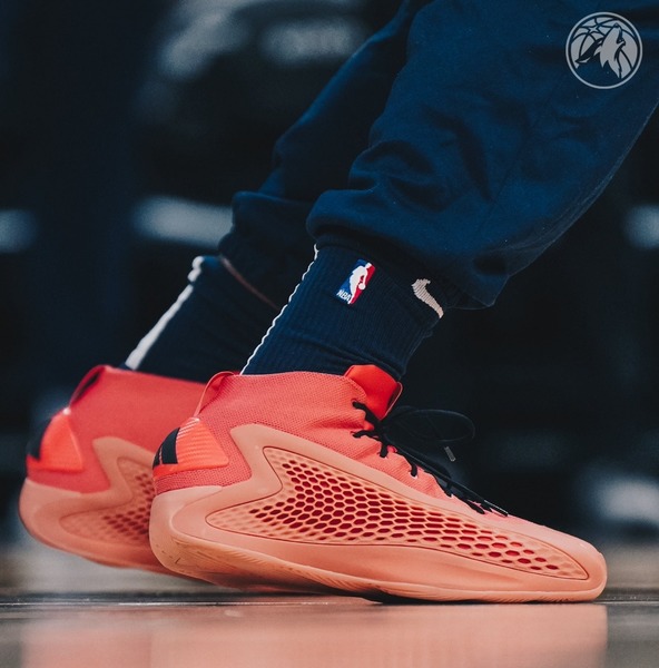 adidas A.E.1 コーラル